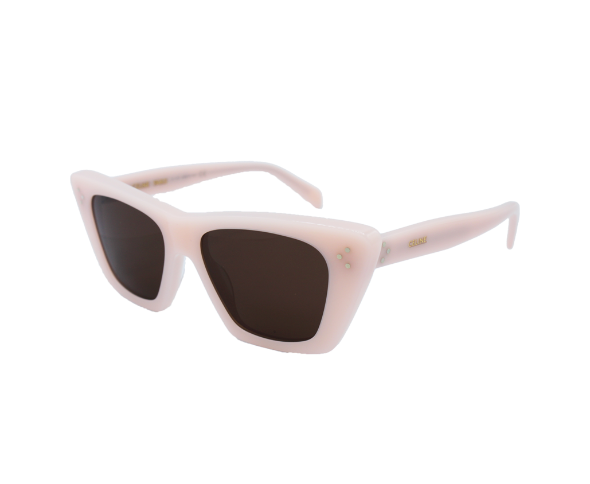 Lunettes de soleil CL40187I de la marque Celine, monture solaire femme, avec un design cat eye en acétate rose disponible dans les boutiques Atelier Lou Paris