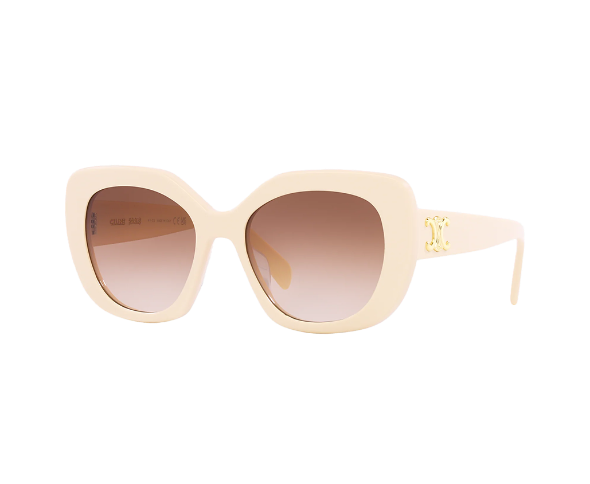 Lunettes de soleil CL40226U de la marque Celine orné du célèbre logo triomphe, monture solaire pour femmes, avec un design cat eye oversize fabriquée en acétate blanc disponible dans les boutiques Atelier Lou Paris