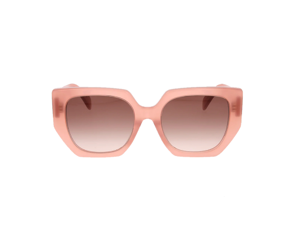 Lunettes de soleil CL40239F de la marque Celine orné du célèbre logo triomphe, monture solaire pour femmes, avec un design géométrique oversized fabriquée en acétate rose disponible dans les boutiques Atelier Lou Paris
