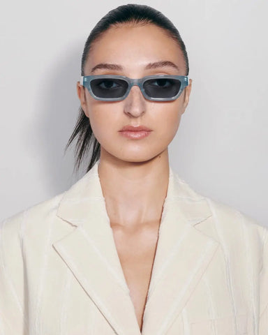 Woman sunglasses CHIMI color