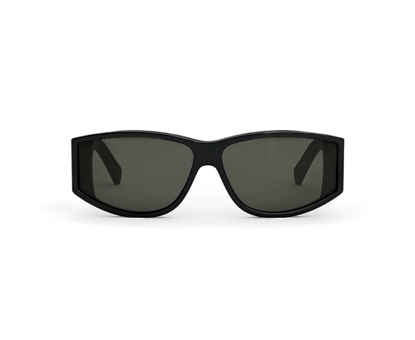 Lunettes de soleil CL40227U de la marque Celine orné du célèbre logo triomphe, monture solaire pour femmes, avec un design rectangulaire fabriquée en acétate noir disponible dans les boutiques Atelier Lou Paris 