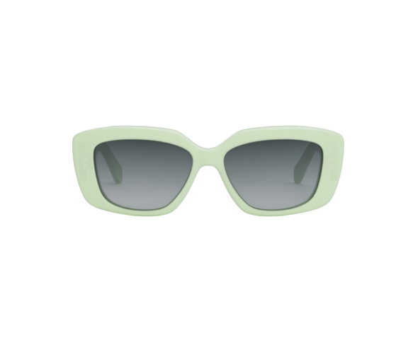 Lunettes de soleil CL40216U de la marque Celine ornée du logo Triomphe, monture solaire femmes, avec un design carrée en acétate vert disponible dans les boutiques Atelier Lou Paris 